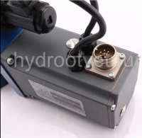 4WRTE25E220L-4X/6EG24K31/A1M - Пропорциональный быстродействующий распределитель с обратной связью по положению золотника и со встроенным усилителем (OBE), Ду25, A1 = ±10 В, номинальный расход 220 л/мин, схема E, каналы управления X и Y = внешние